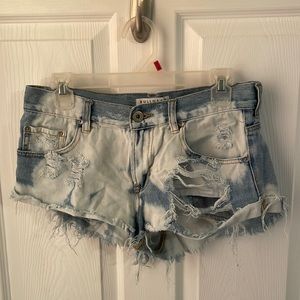 Bullhead shorts size 7